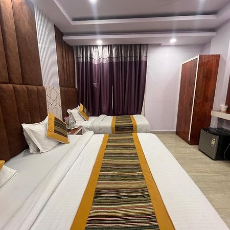 Hotel Embassy Near Rk Ashram Metro Нью-Делі Екстер'єр фото