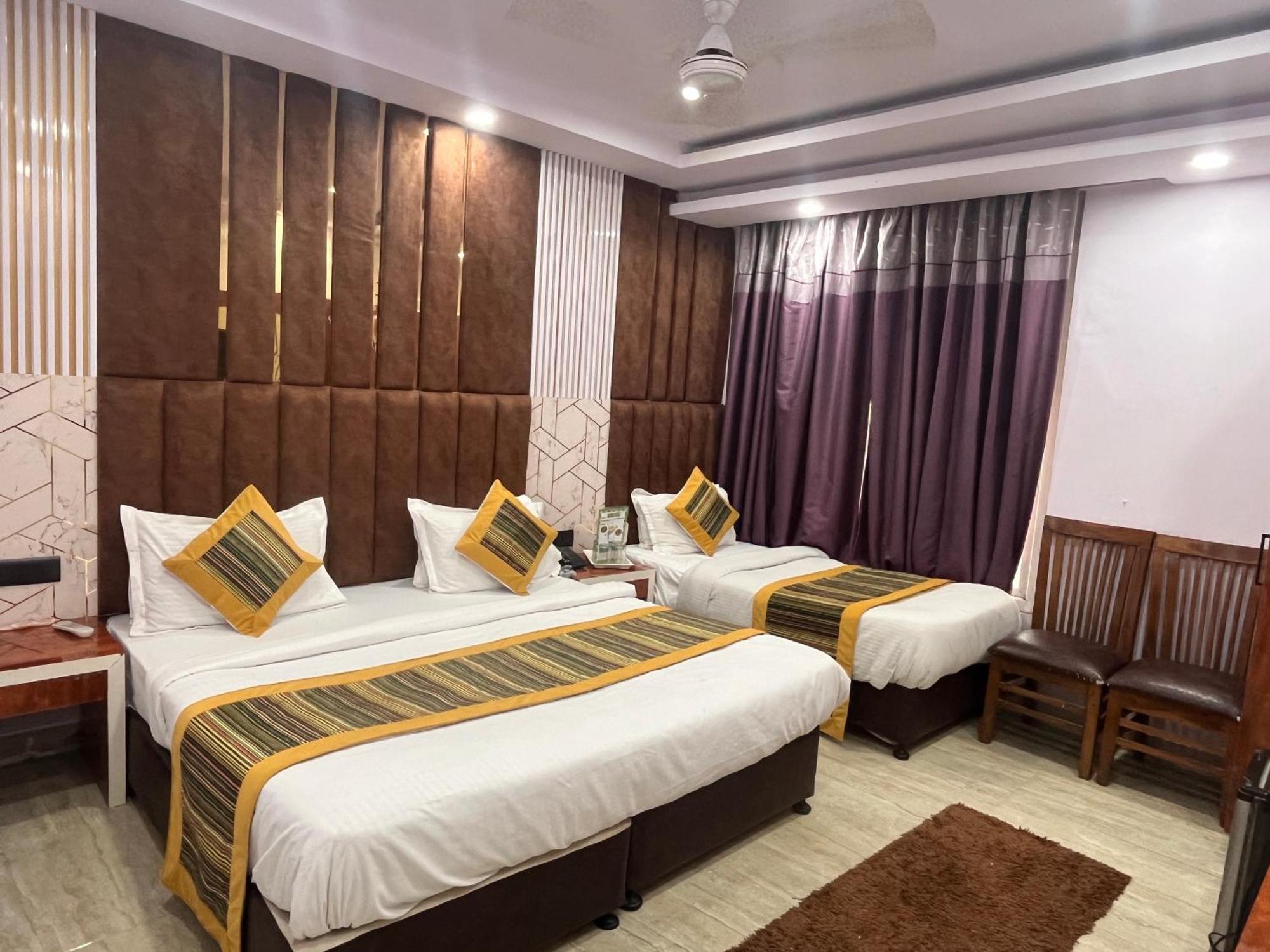 Hotel Embassy Near Rk Ashram Metro Нью-Делі Екстер'єр фото