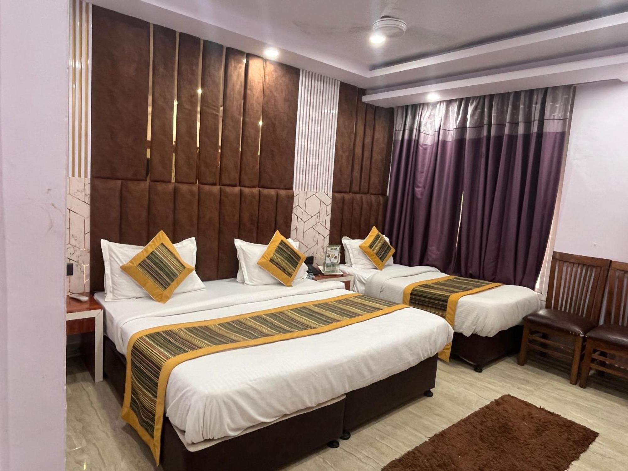 Hotel Embassy Near Rk Ashram Metro Нью-Делі Екстер'єр фото